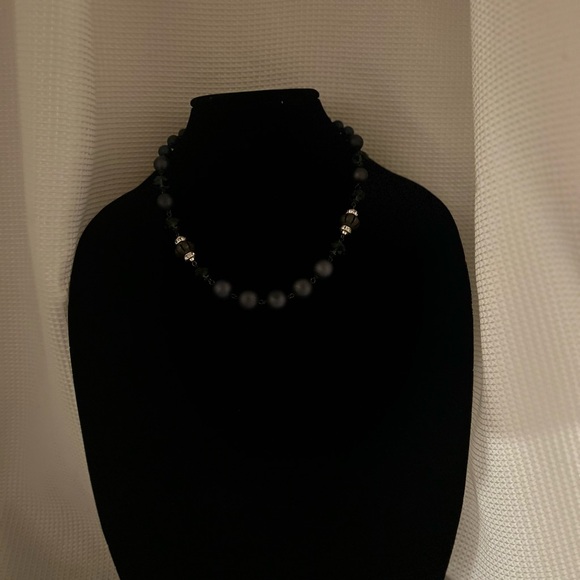 Dark blue beads, dark blue crystal beads necklace - Picture 3 of 4